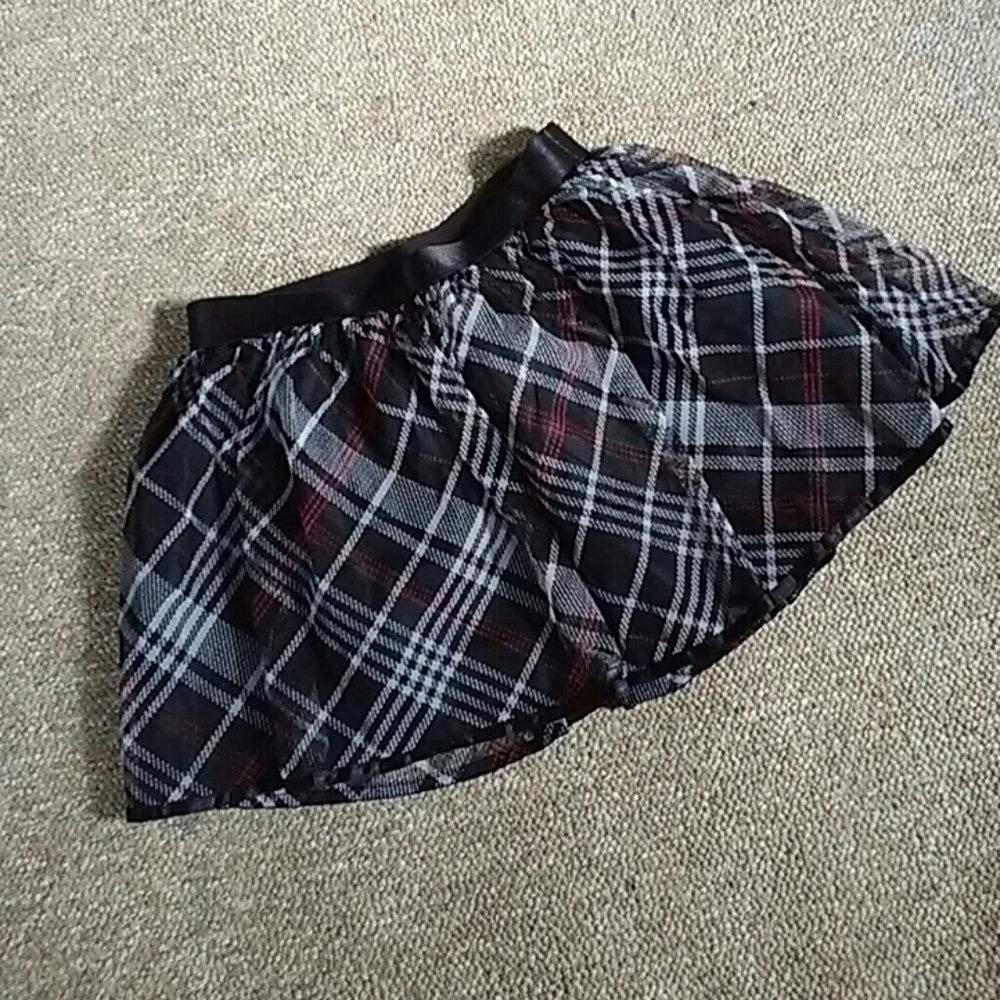 14/16 girl's skirt