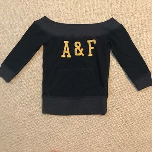 Abercrombie & Fitch off-shoulder sweater shirt