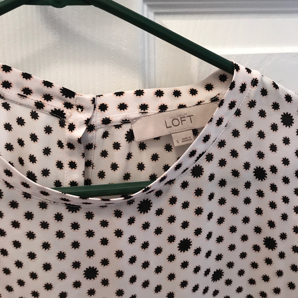 High/Low LOFT blouse - Picture 2 of 4