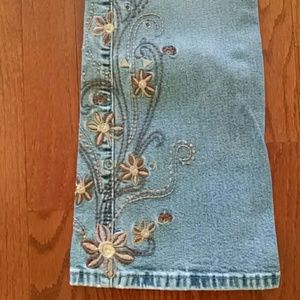 Embroidered London Blue jeans size 3/4