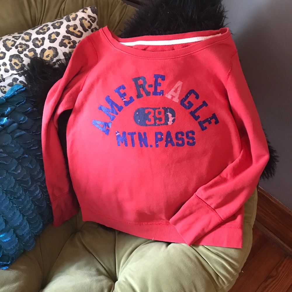 AE scoop neck sweatshirt