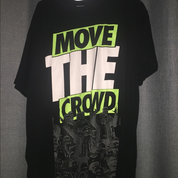 Nike Tops - NIKE "Move The Crowd" Tee