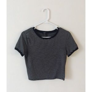 Forever 21 cropped t shirt