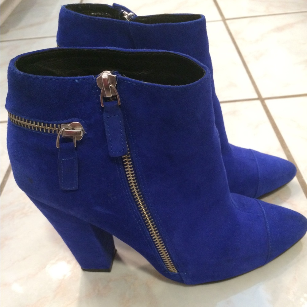 Aldo Blue Suede Zip Booties