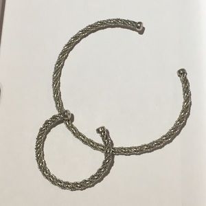 Forever 21 Silver Chocker and Bracelet Set.