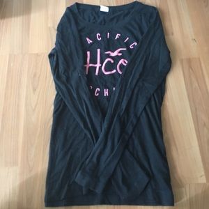 Long sleeve Hollister tee