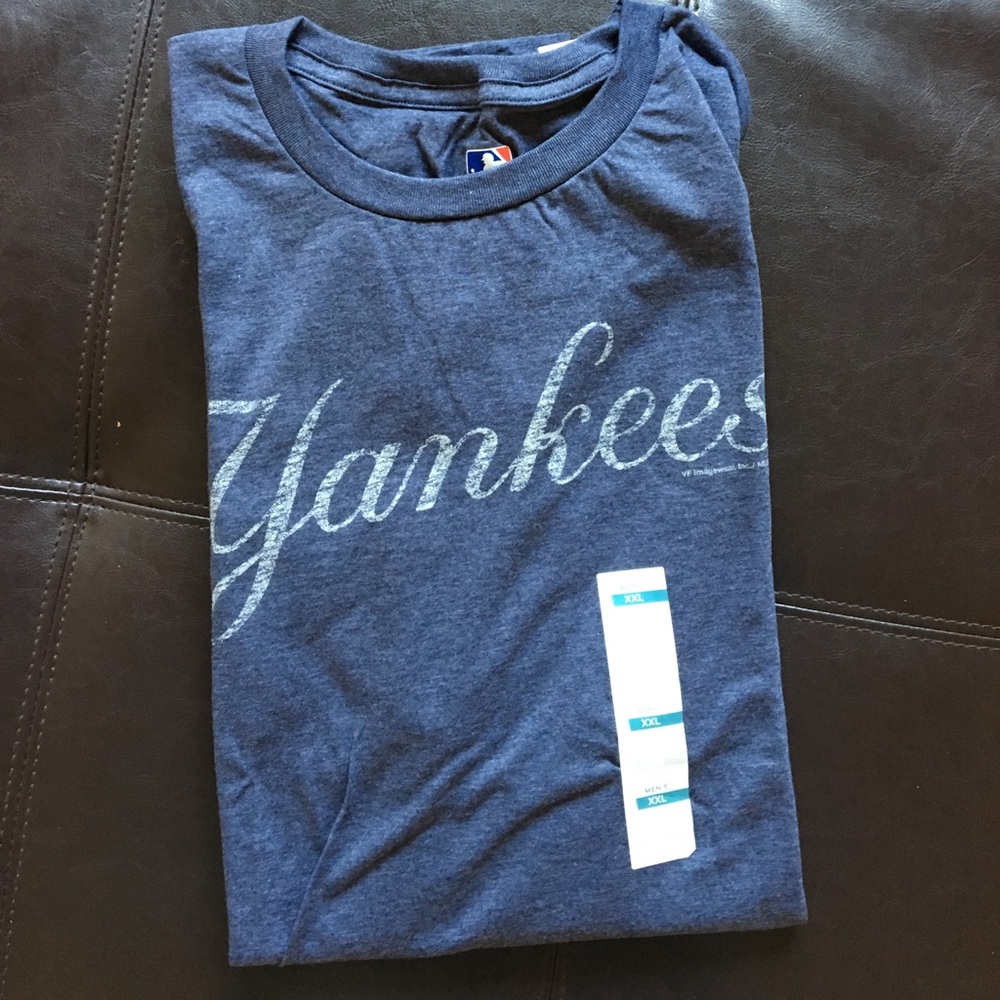 MLB Yankees T-shirt. Firm on price.