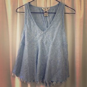 Light blue Indigo Rein frayed festie top 🌸