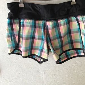 Lulu lemon speedy short