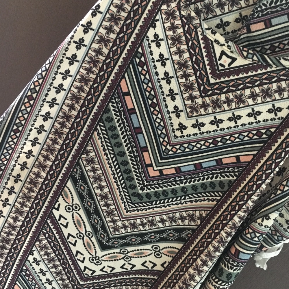 Country Patterned Dress - Picture 2 of 3