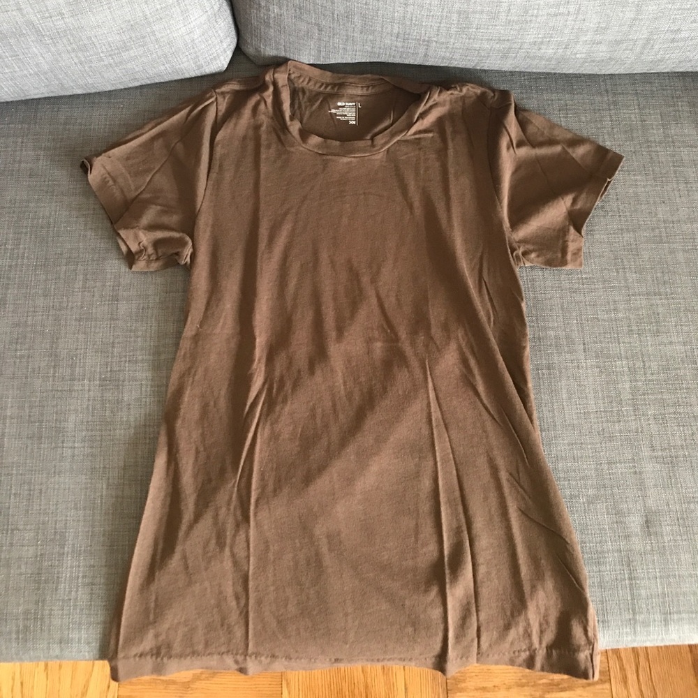 Brown t-shir