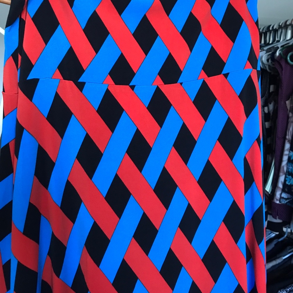 NWT Lularoe Maxi Skirt size large. Red black blue