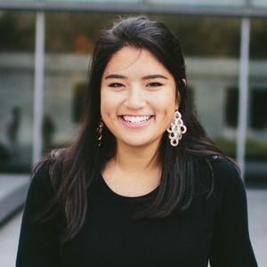 Meet your Posher, Lois