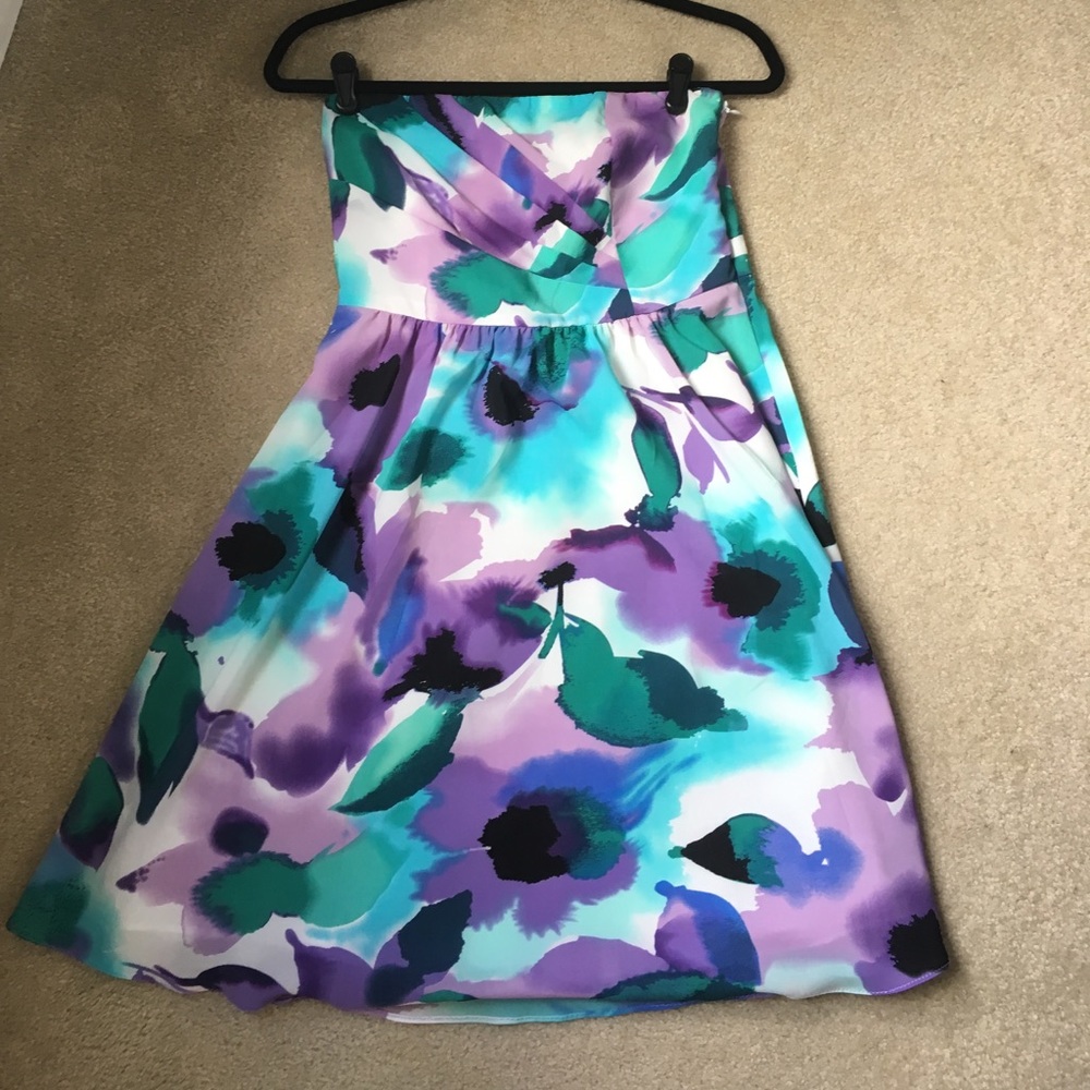 Limited Dress. Size 6.
