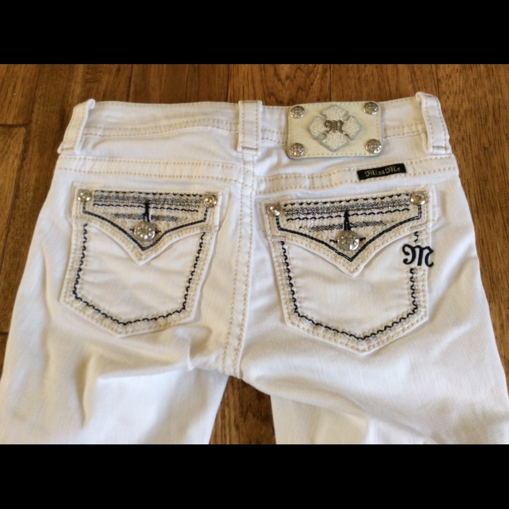 NWOT Miss Me Jeans
