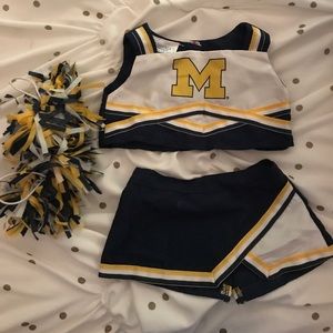 UoM Build-A-Bear Cheer Outfit