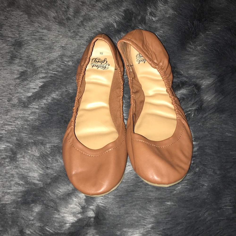 Brown Flats! 👠 SOLD