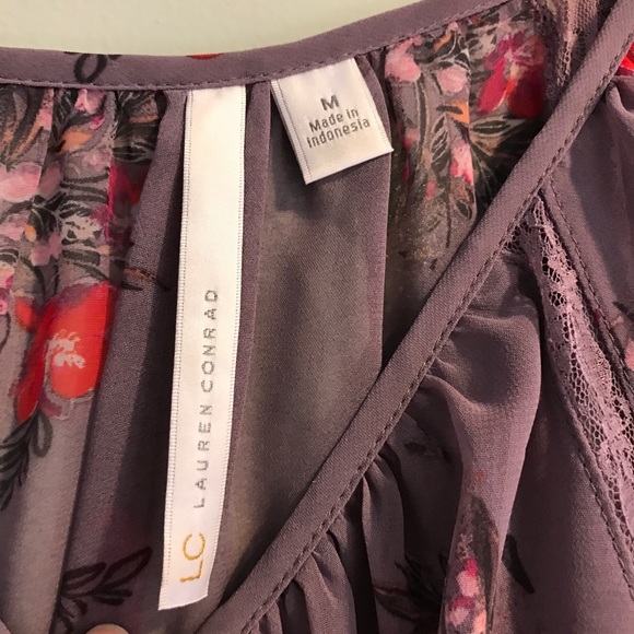 Lauren Conrad Sheer and Lace Top - Picture 6 of 8