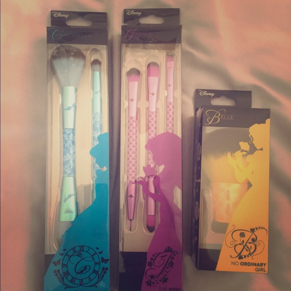 New Disney's Princess Make Up Brushes.