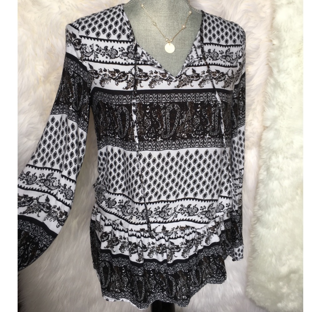 Black & white paisley print boho women's top sexy - Picture 2 of 8