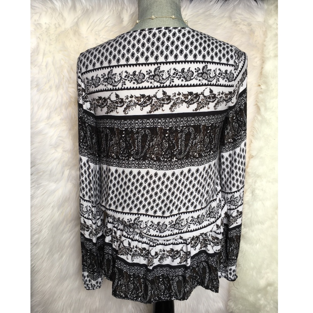 Black & white paisley print boho women's top sexy - Picture 3 of 8
