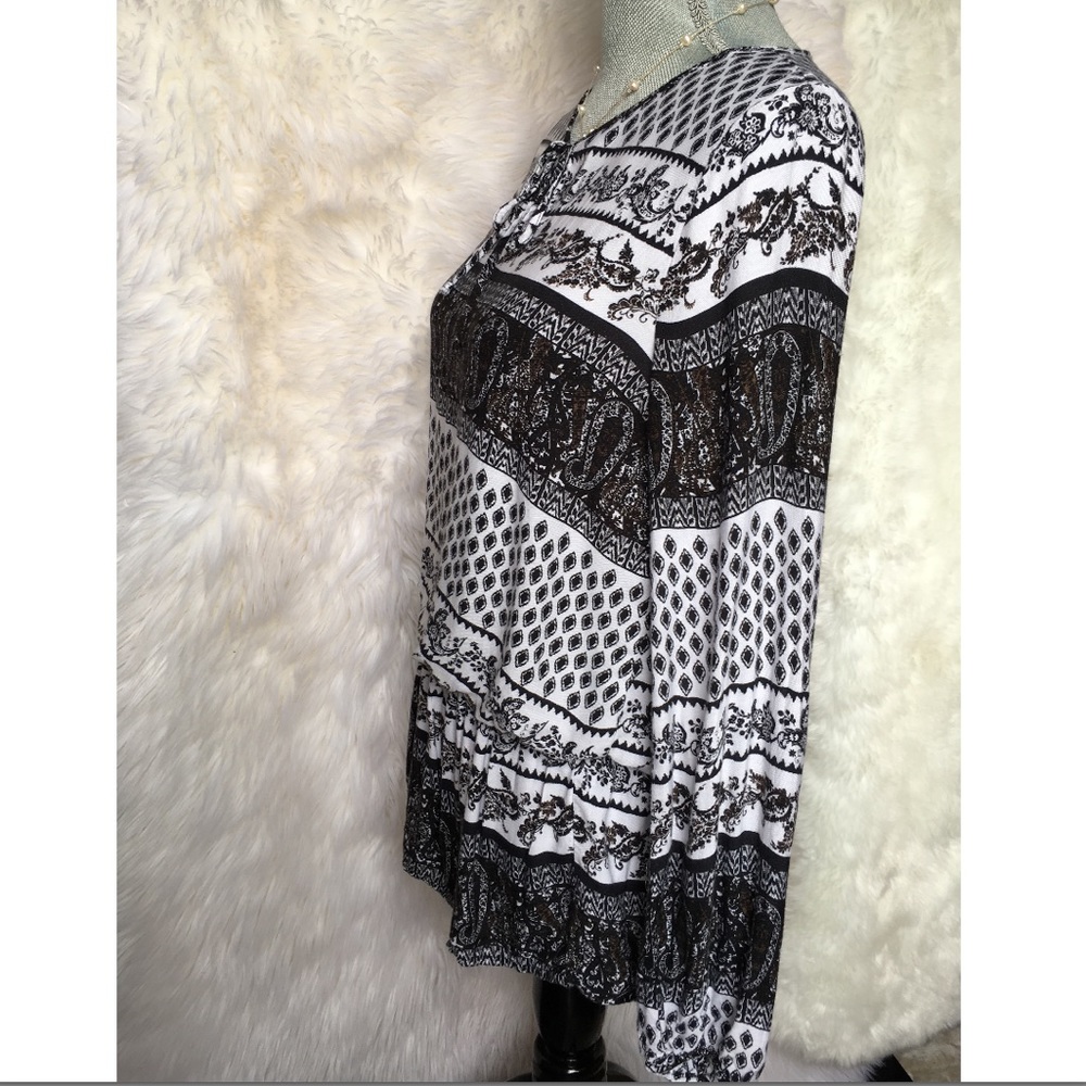 Black & white paisley print boho women's top sexy - Picture 5 of 8