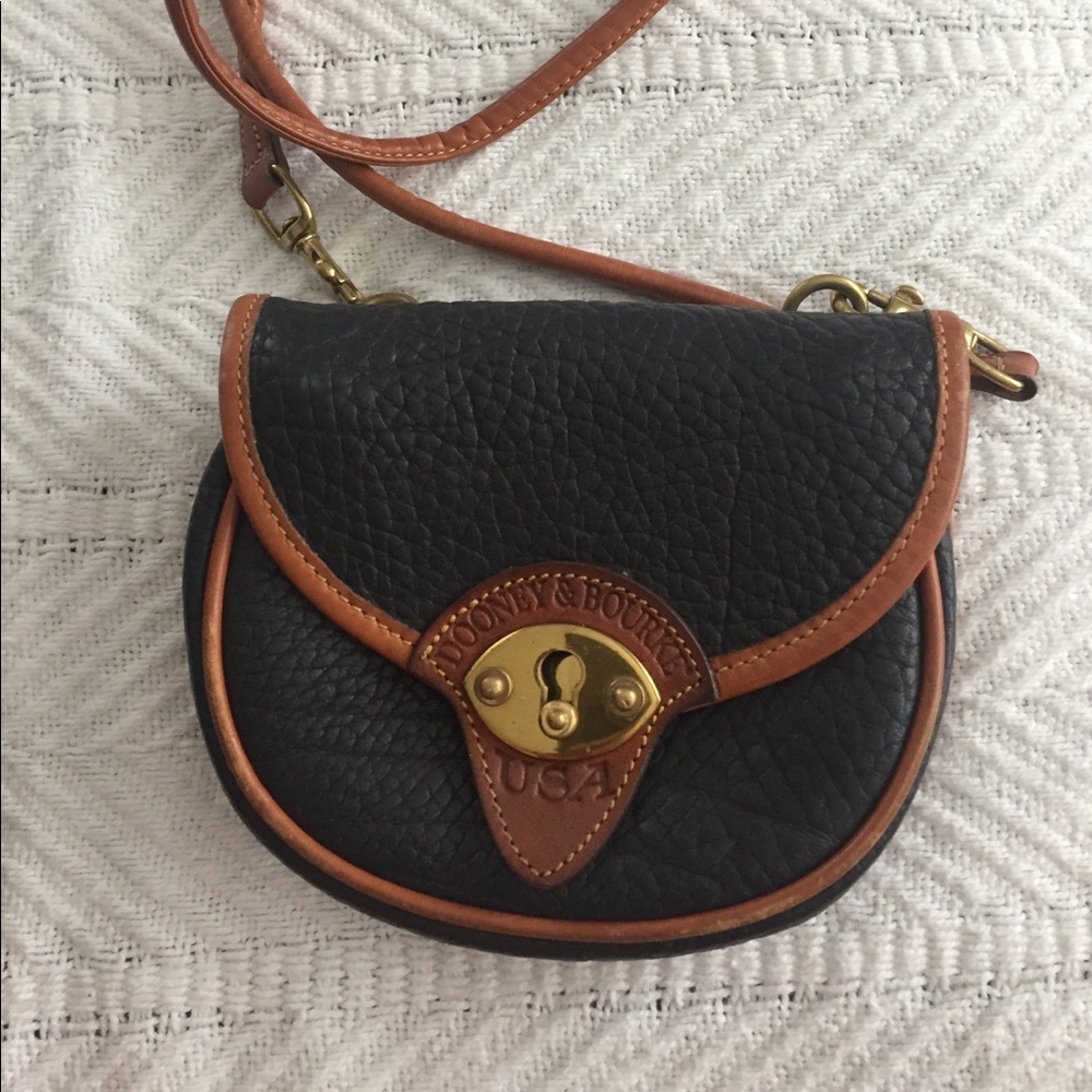 Dooney & Bourke crossbody purse