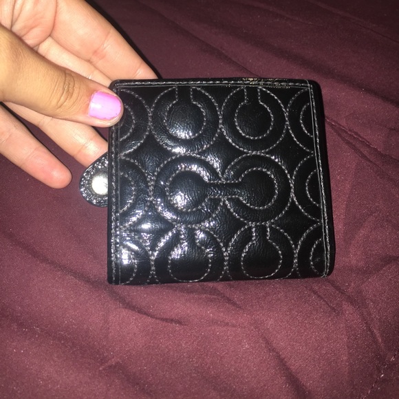 coach wallet - Picture 3 of 3