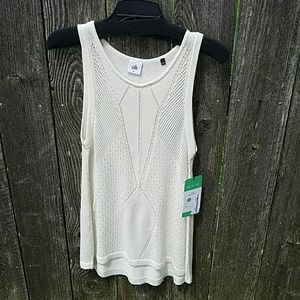 Tennis tank