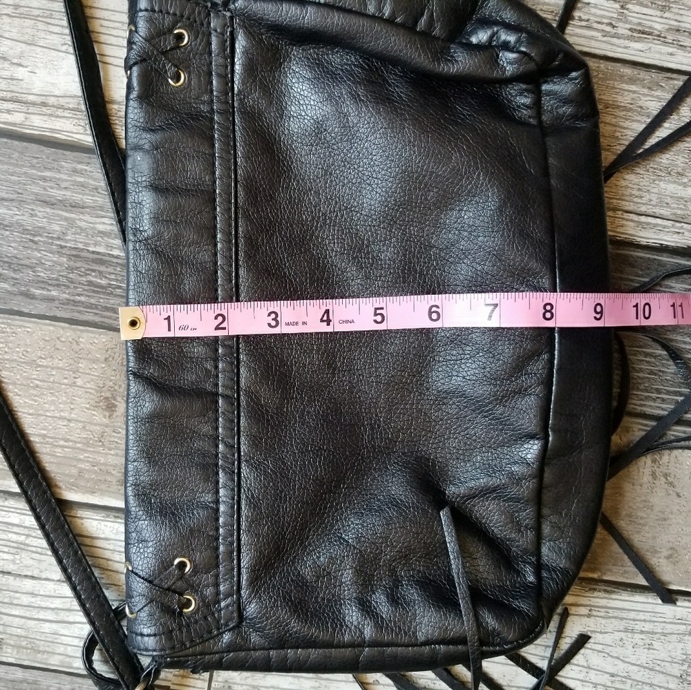 H&M fringe flap bag - Picture 5 of 8