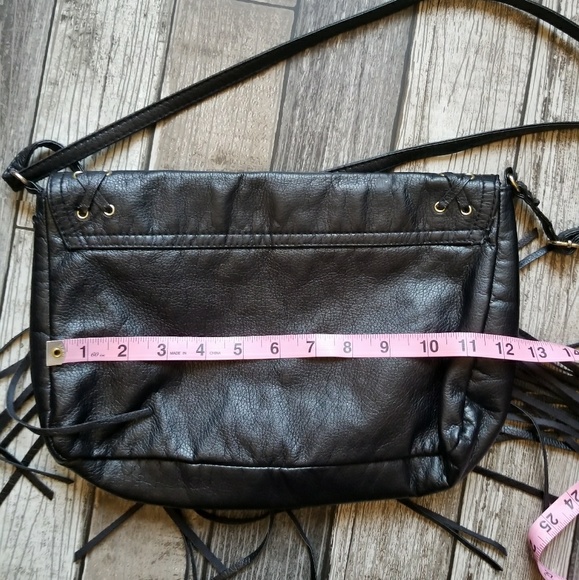 H&M fringe flap bag - Picture 4 of 8