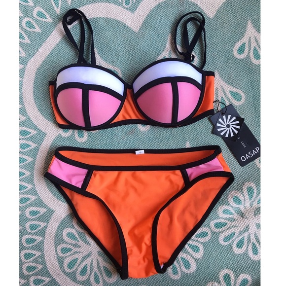 NEW WITH TAGS Orange Pink Bikini - Picture 1 of 6