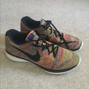 Nike flyknit lunar 3