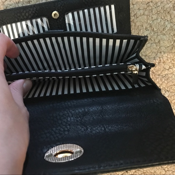 Charming Charlie Wallet - Picture 3 of 3