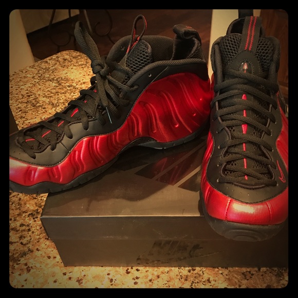 Brand New Nike Shoes...(dead stock) - Picture 1 of 1