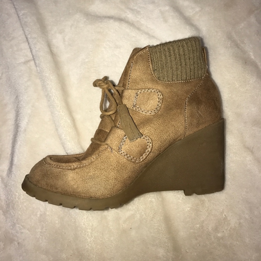 Wedges - Picture 2 of 3