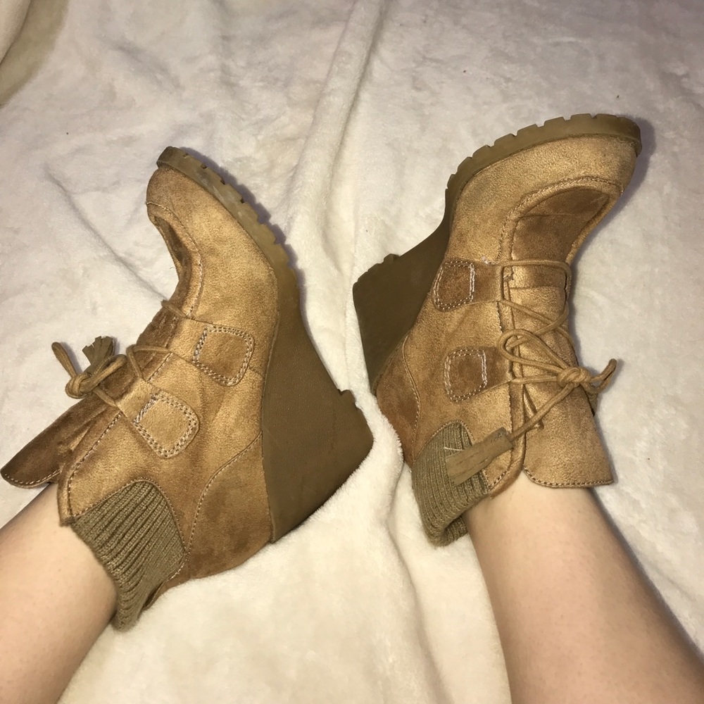Wedges - Picture 3 of 3