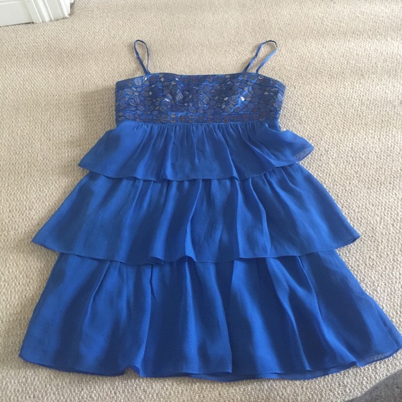 Dress! - Picture 1 of 2