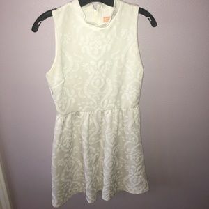 white patterned dress! slight mock neck!