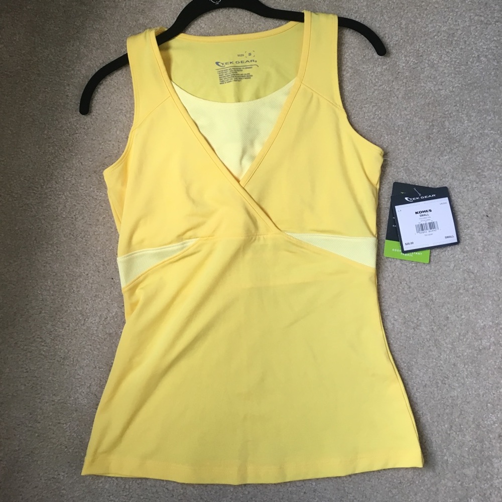Tekgear NWT Workout Top. Size S.