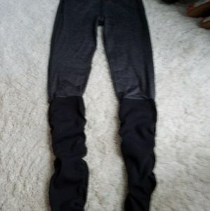 Bombshell athletic faux leg warmer legging small