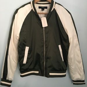 Army Green Bomber Jacket. Never Worn!! Tag