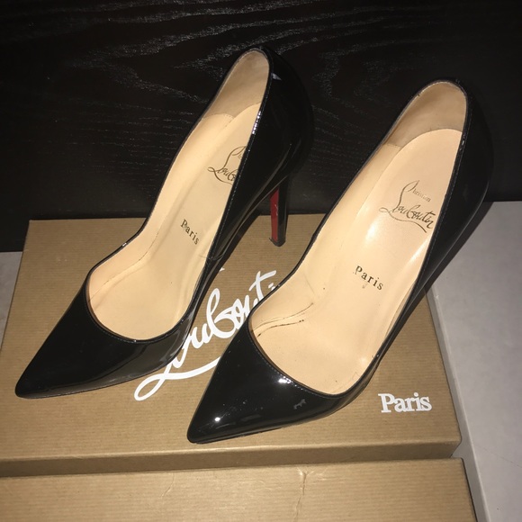 ⭐️👠SOLD!!!⭐️👠Louboutin Pigalle blk patent pumps - Picture 1 of 5