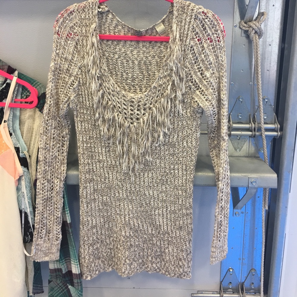 BKE Gimmicks Sweater