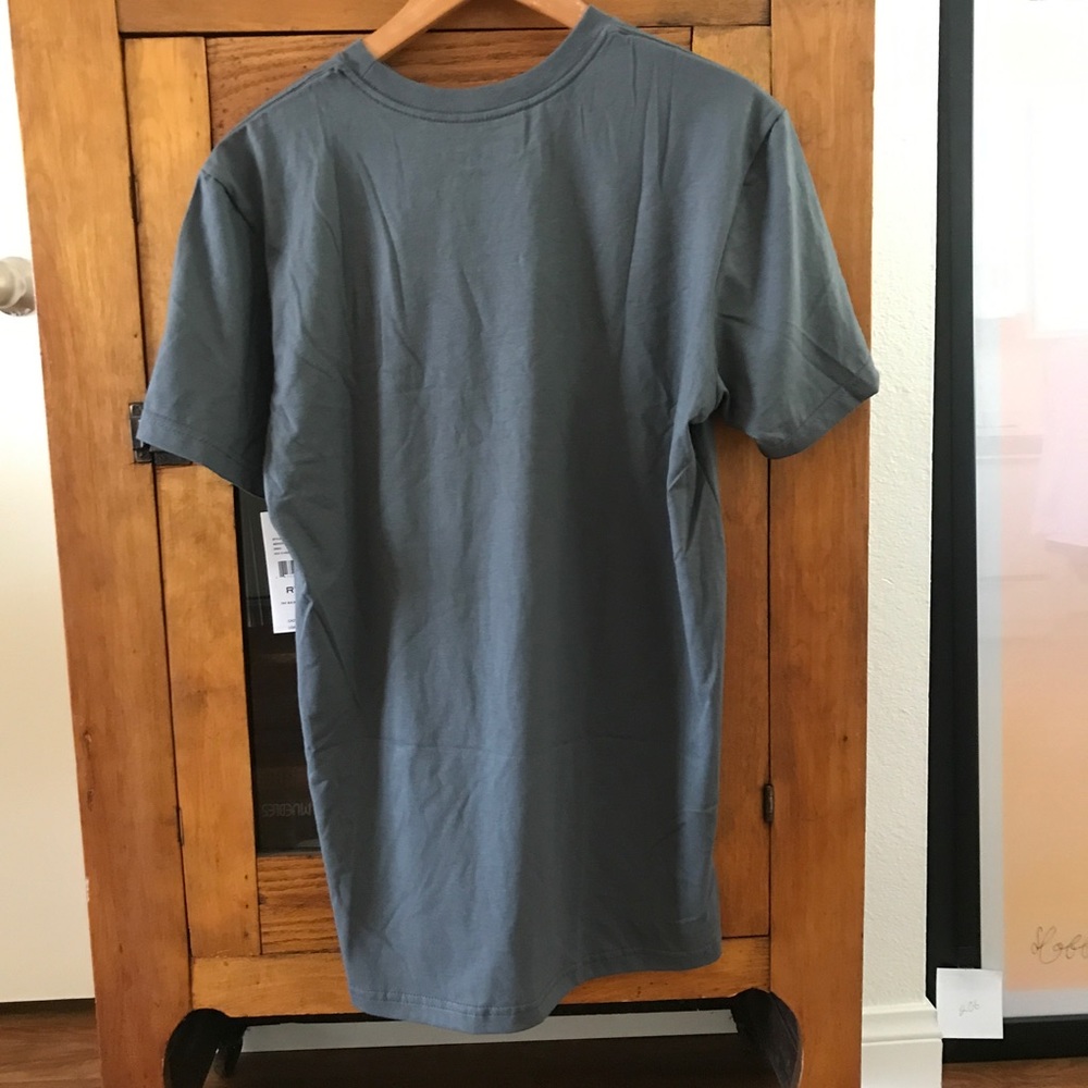 RVCA tee new with tags sizes M L XL - Picture 6 of 6