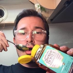 Meet your Posher, Adi