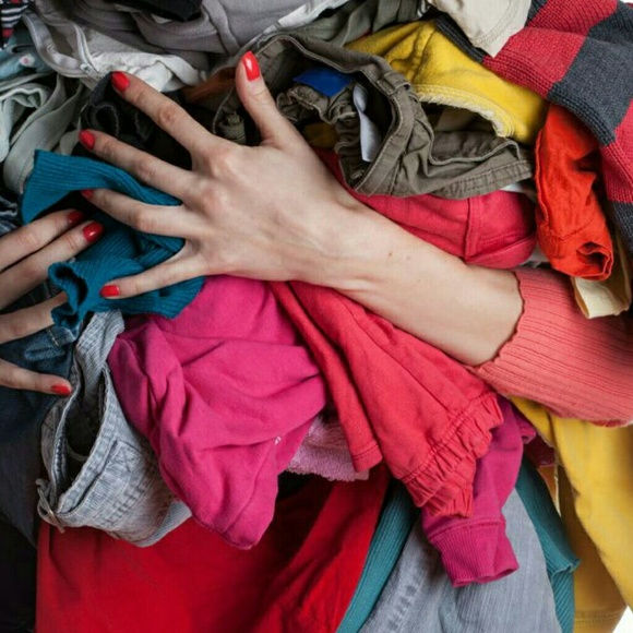 β€οΈ PRIVATE OFFER - Add your LIKES to a bundle!! β€οΈ - Picture 2 of 2