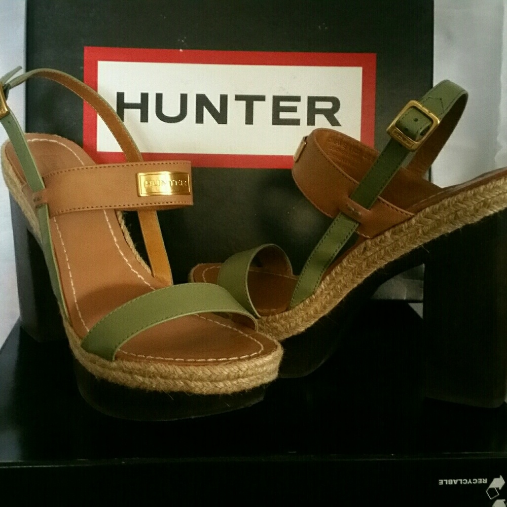 Brand New Hunter Leather Sandals