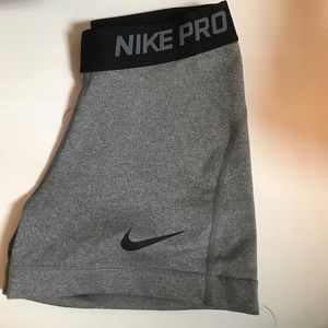 Comfortable gray Nike pros