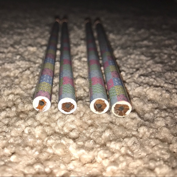 Vineyard Vines Pencils - Picture 2 of 4